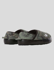 Pantuflas para hombre The North Face Thermoball™ Traction Mule Camo